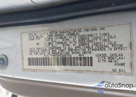 2004 Toyota Sequoia Limited V8 z USA, uszkodzony, nr VIN 5TDZT38A34S229742